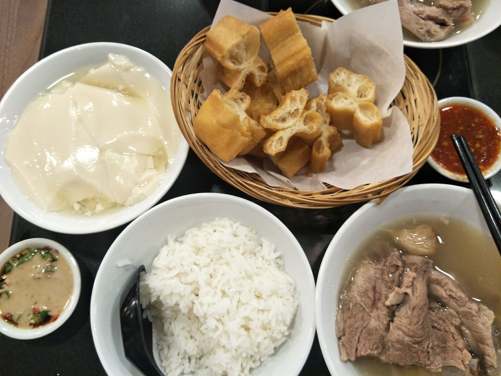肉骨茶