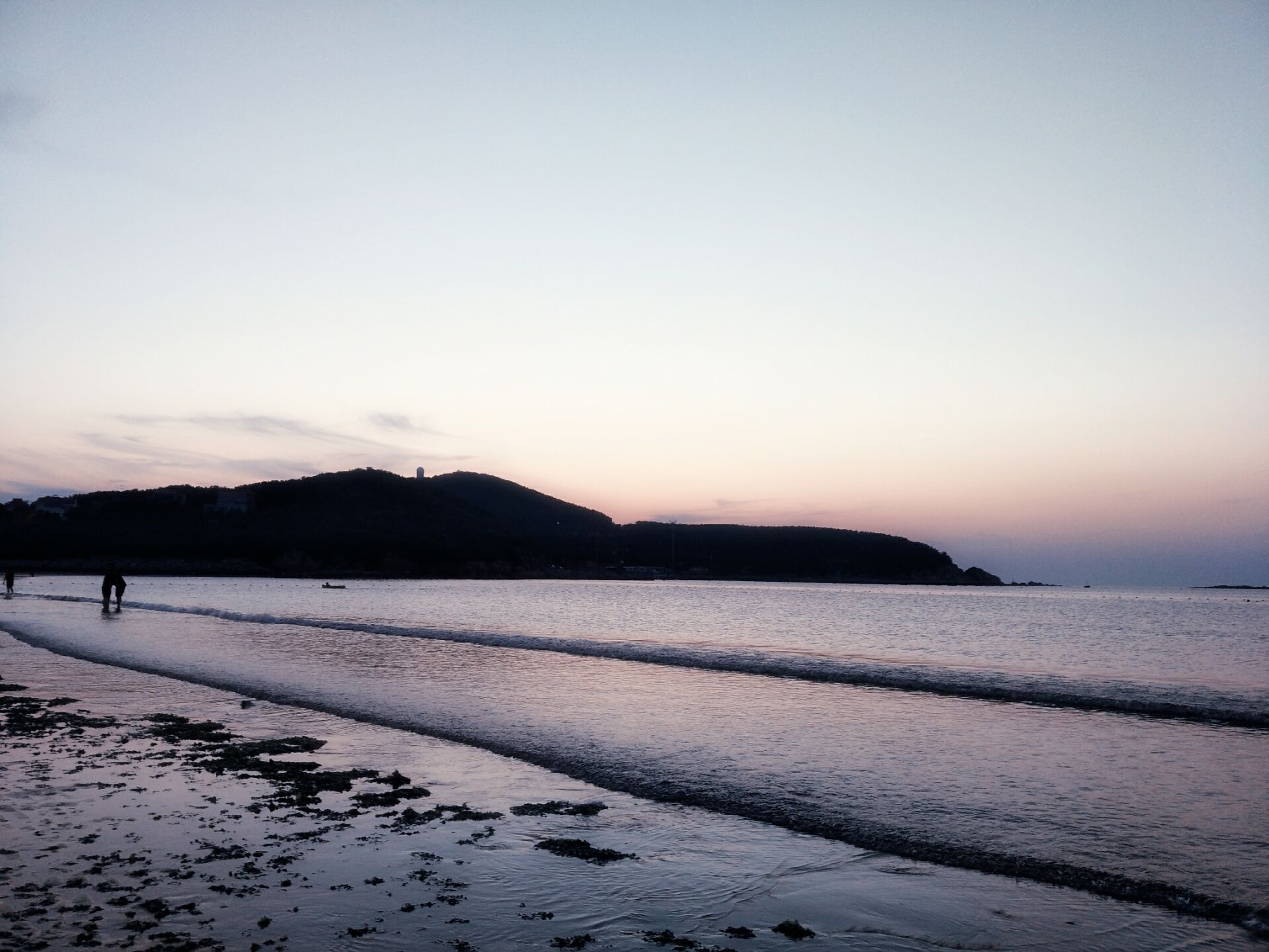 八月底威海岸边的黄昏